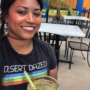 Meet your Posher, Nikole